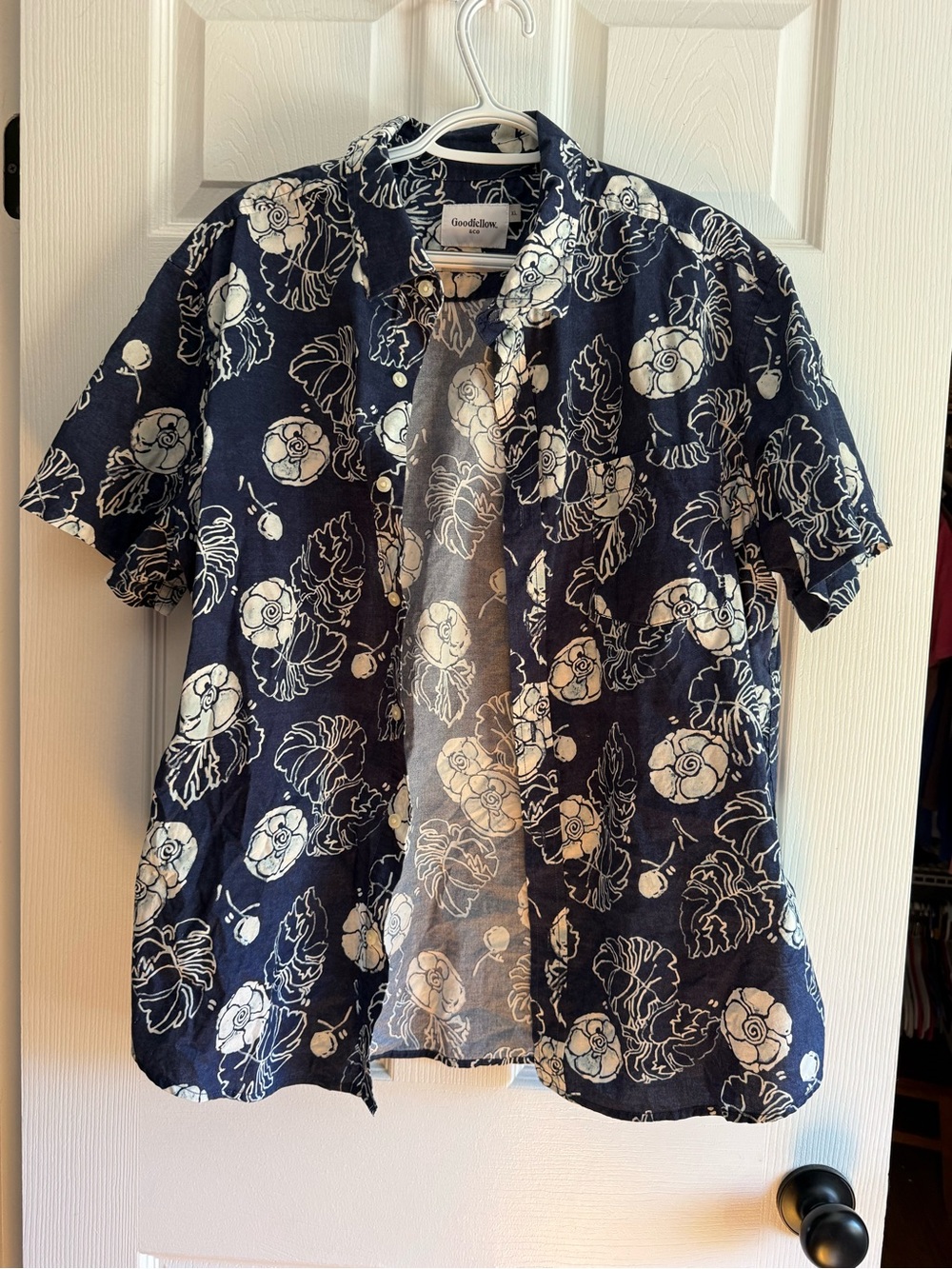 Goodfellow & Co Navy Short-Sleeve Floral Button-Down Shirt
